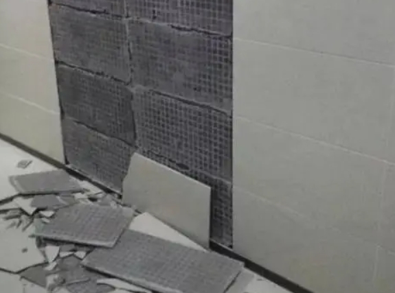 翔安瓷砖空鼓维修公司分享下翔安墙砖松动维修的知识